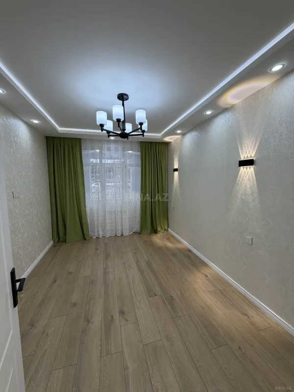 Satılır 2 otaqlı mənzil 65 m²