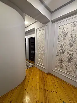 Satılır 2 otaqlı mənzil 70 m²