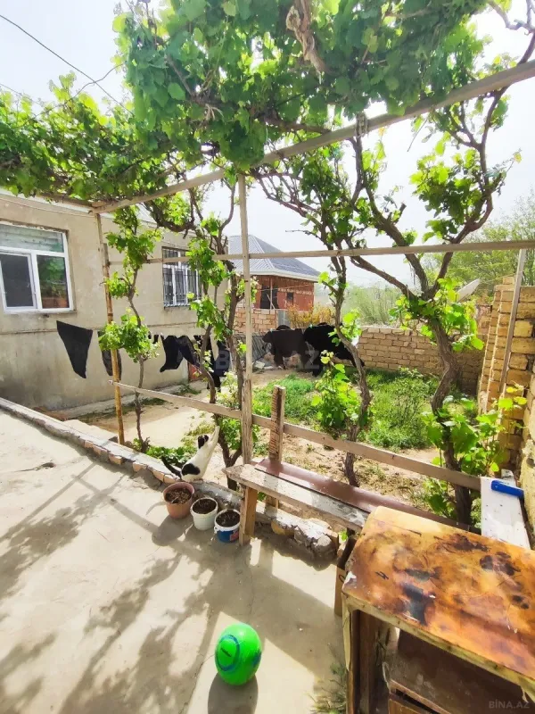 Satılır 3 otaqlı həyət evi 120 m²