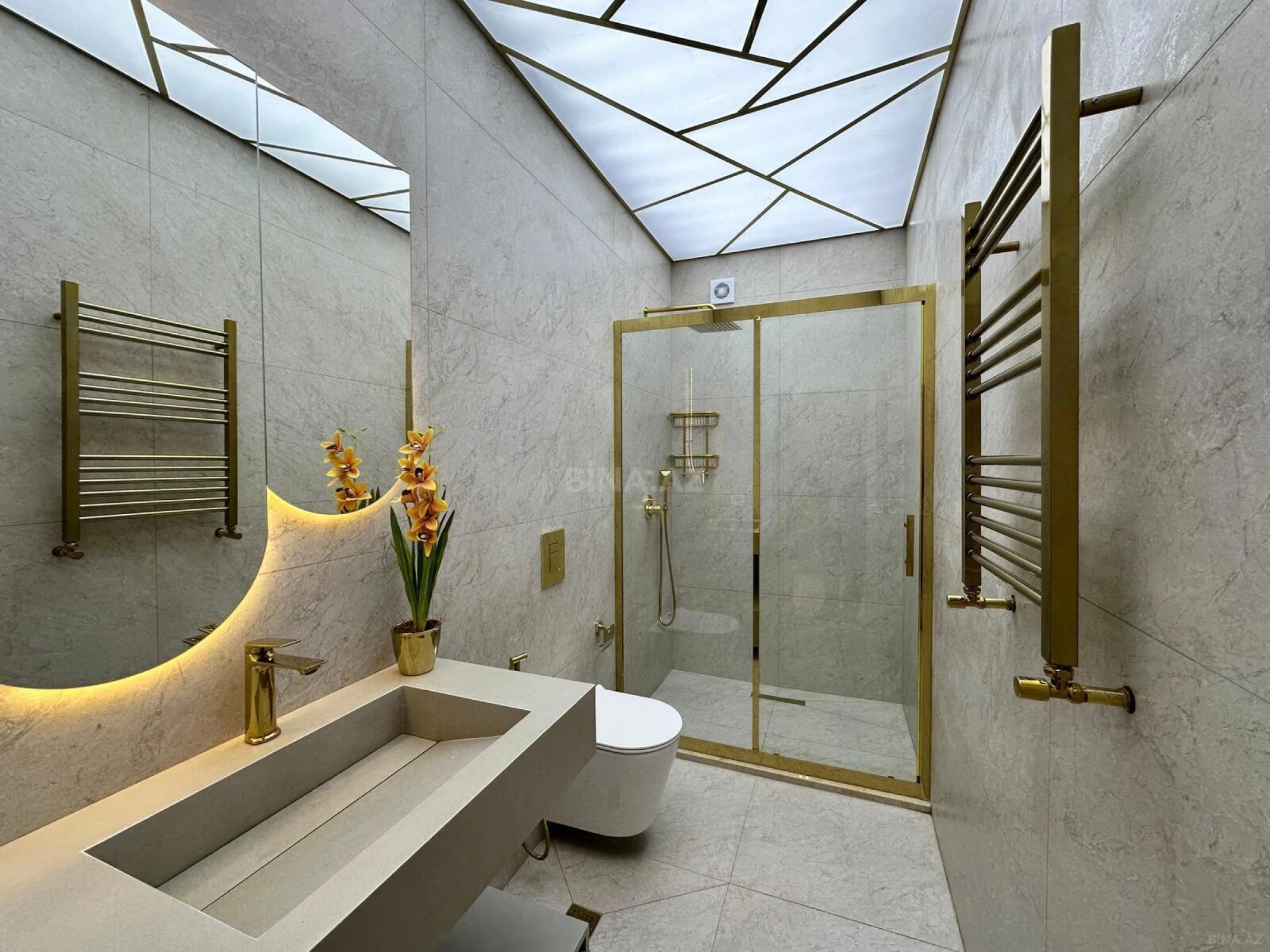 Satılır 3 otaqlı mənzil 91 m²