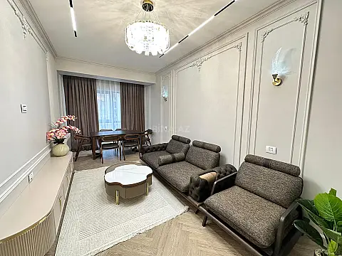 Satılır 3 otaqlı mənzil 91 m²