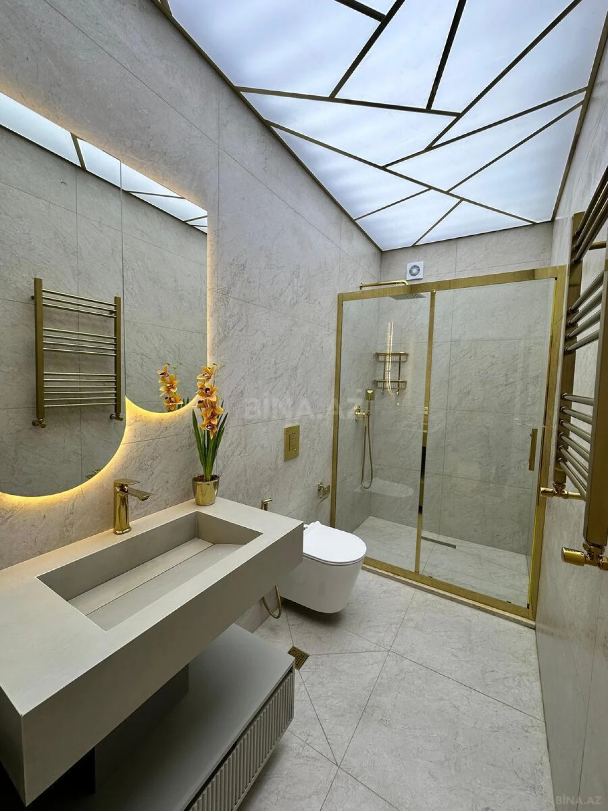 Satılır 3 otaqlı mənzil 91 m²