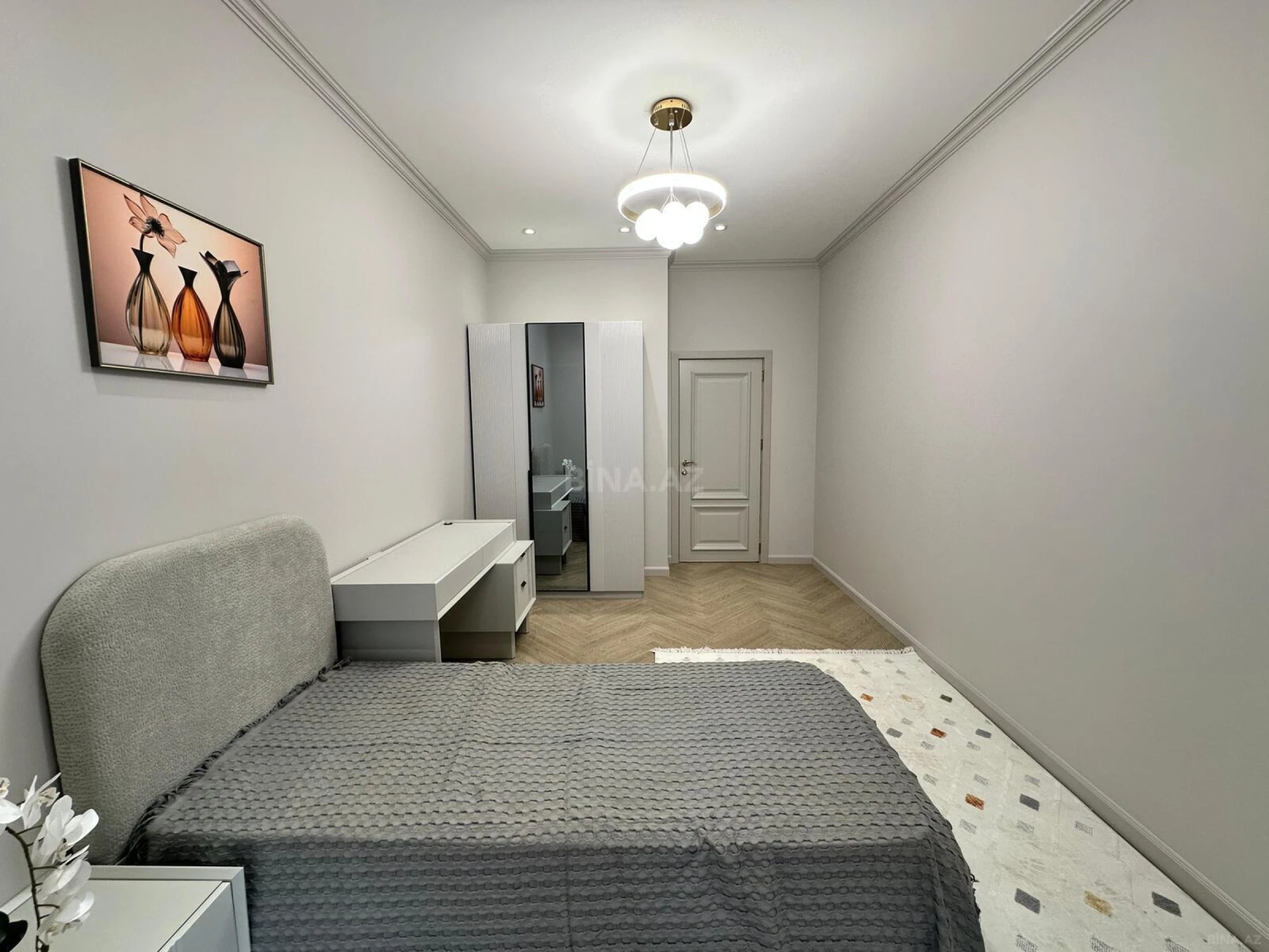 Satılır 3 otaqlı mənzil 91 m²