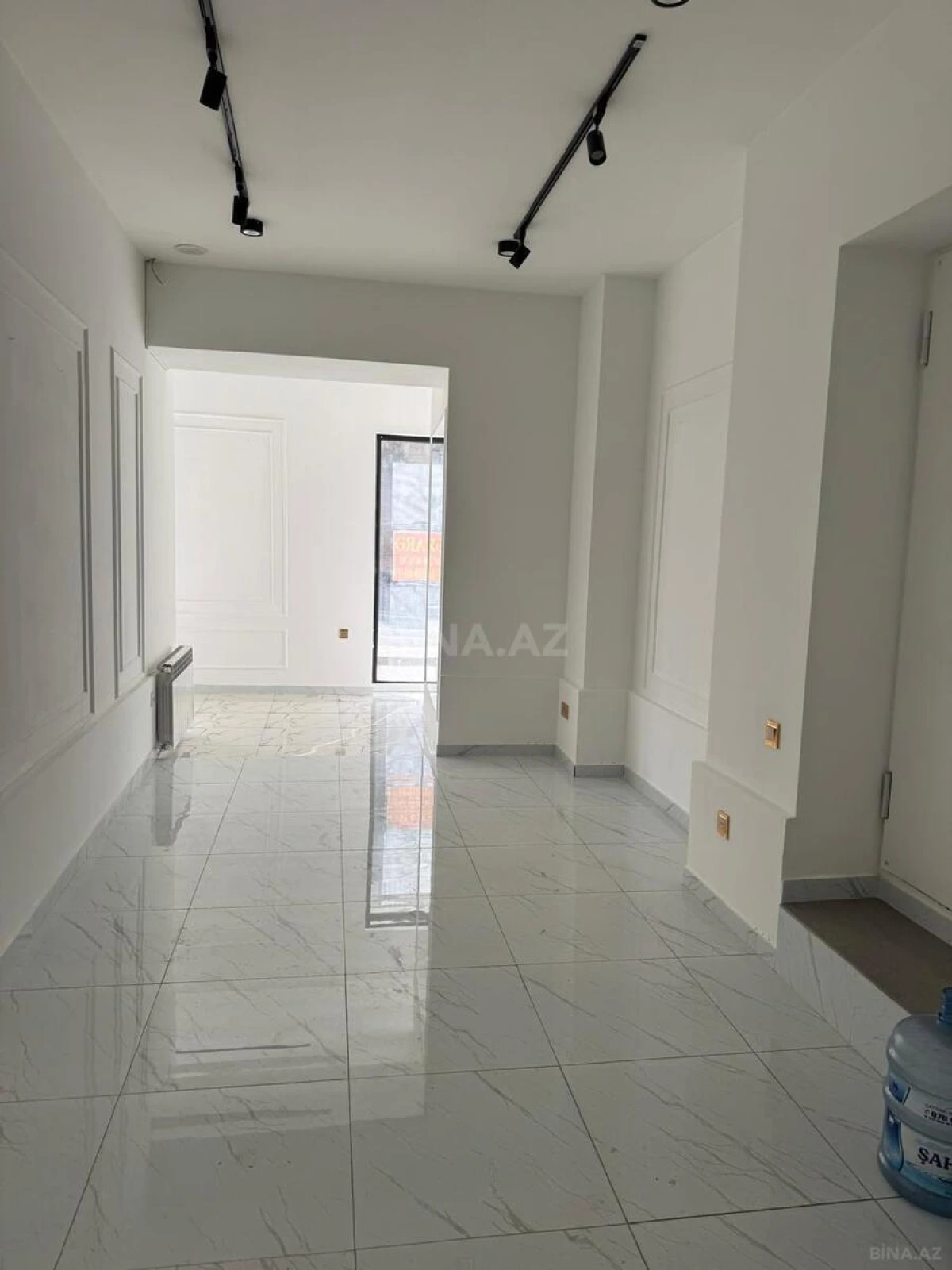 Kirayə verilir 3 otaqlı ofis 110 m²