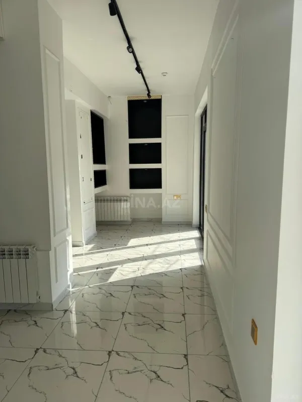 Kirayə verilir 3 otaqlı ofis 110 m²