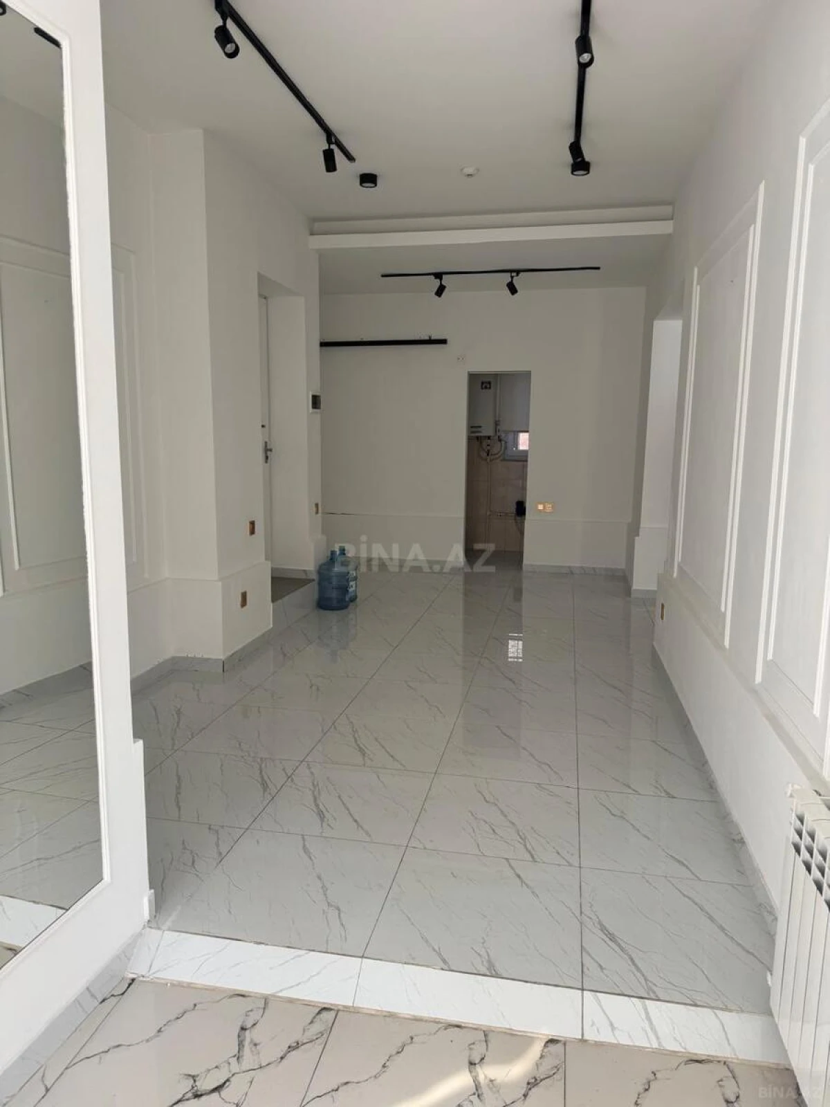 Kirayə verilir 3 otaqlı ofis 110 m²