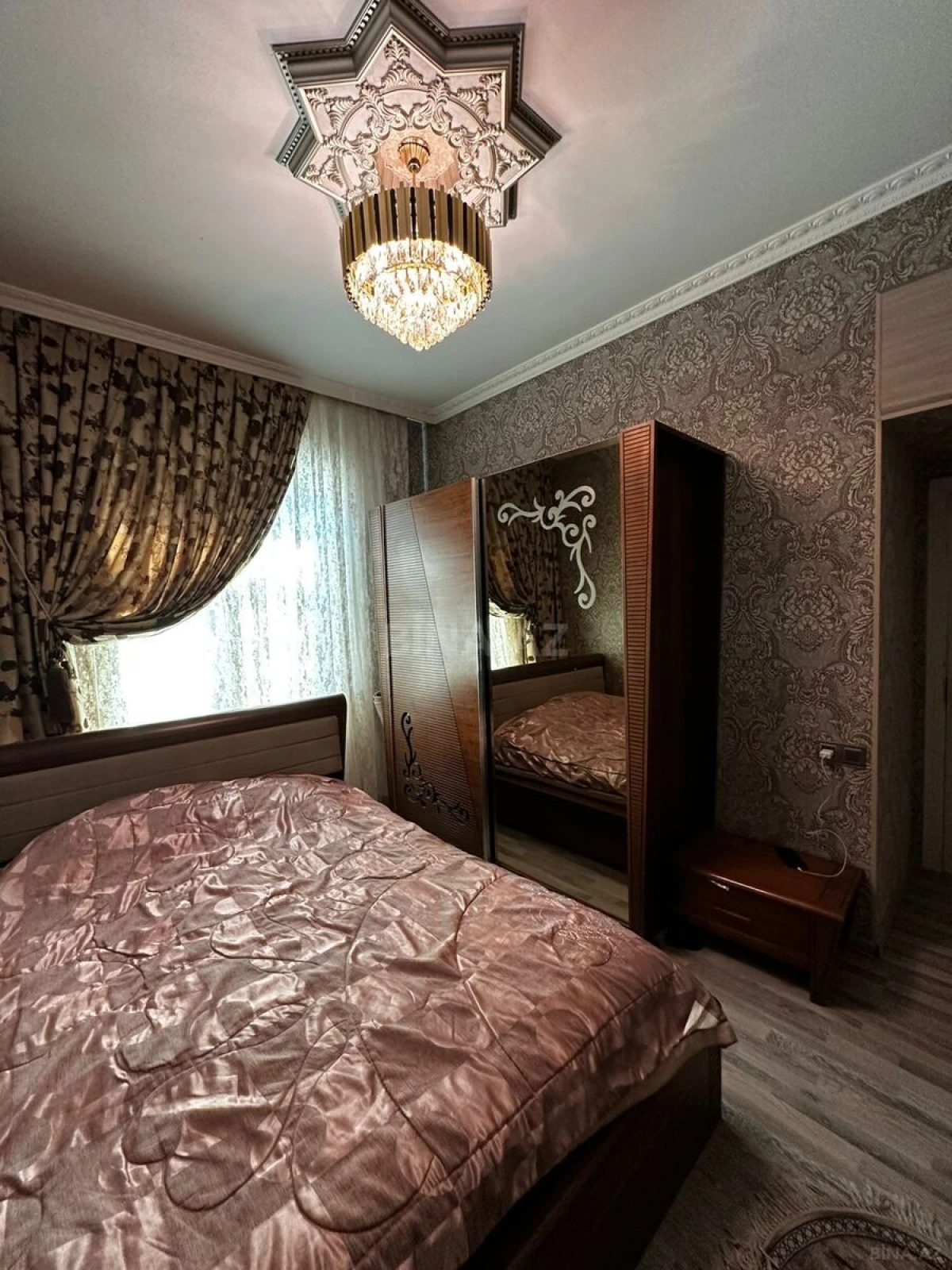 Satılır 4 otaqlı həyət evi 100 m²