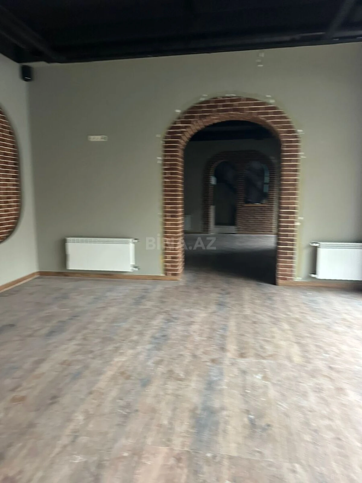 Satılır obyekt 122.8 m²