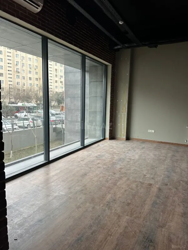 Satılır obyekt 122.8 m²