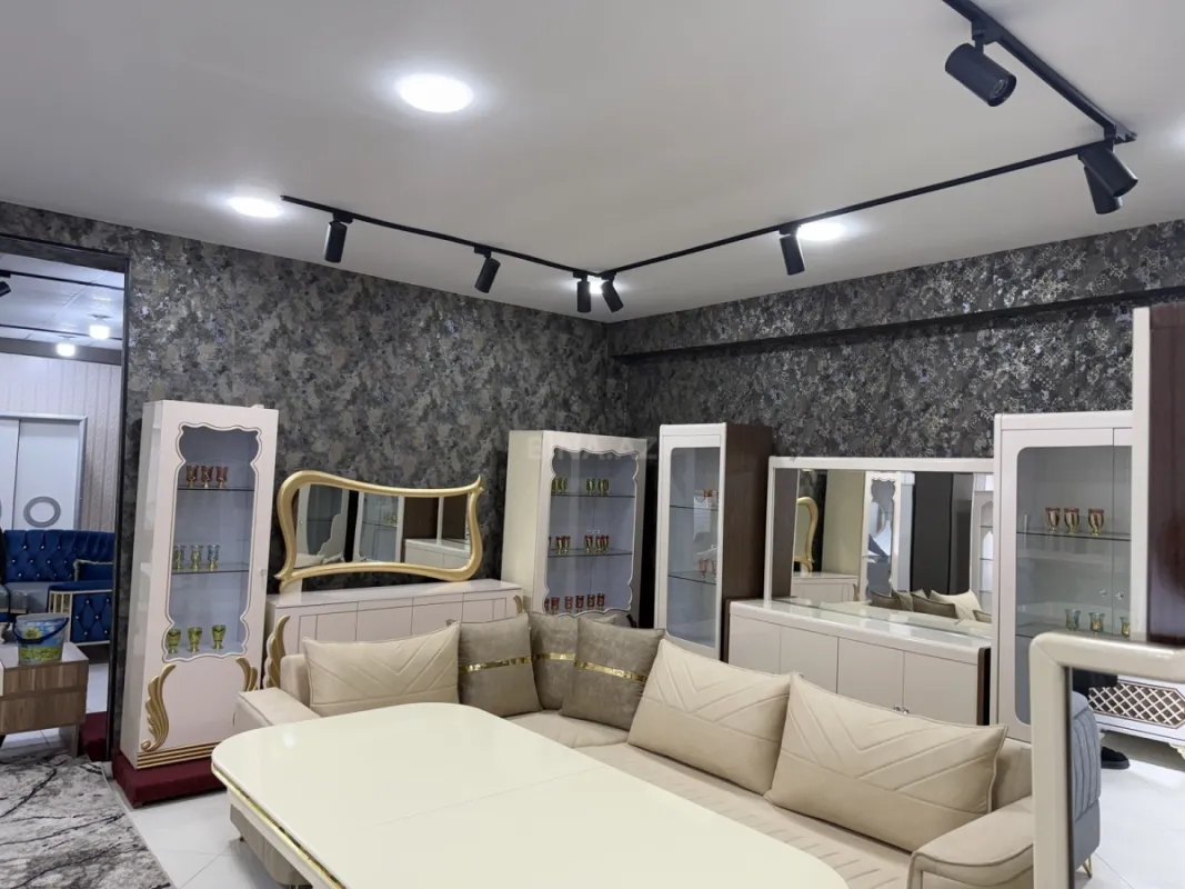 Satılır obyekt 108 m²