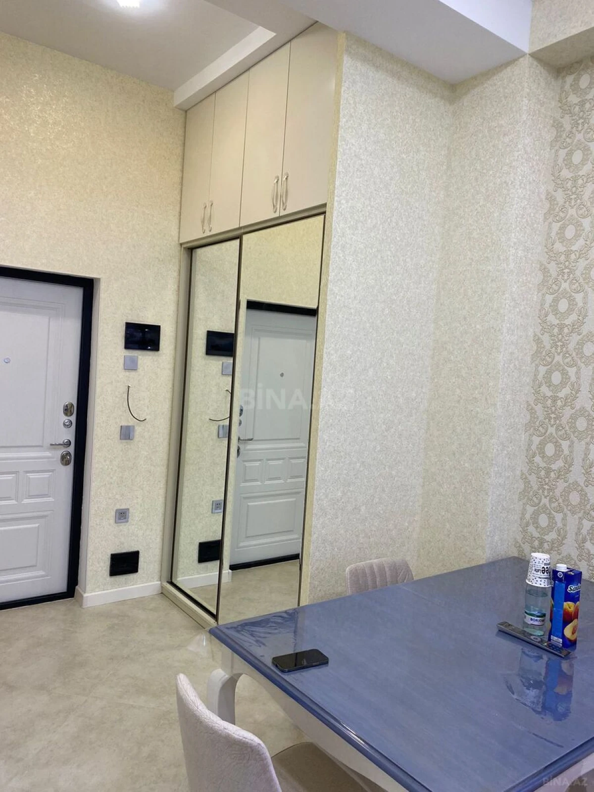 Satılır 3 otaqlı mənzil 68 m²