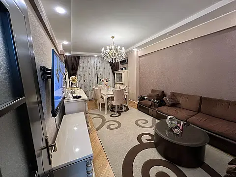 Kirayə verilir 3 otaqlı mənzil 95 m²