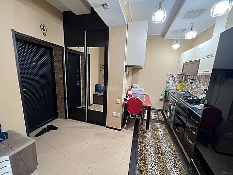 Kirayə verilir 3 otaqlı mənzil 95 m²