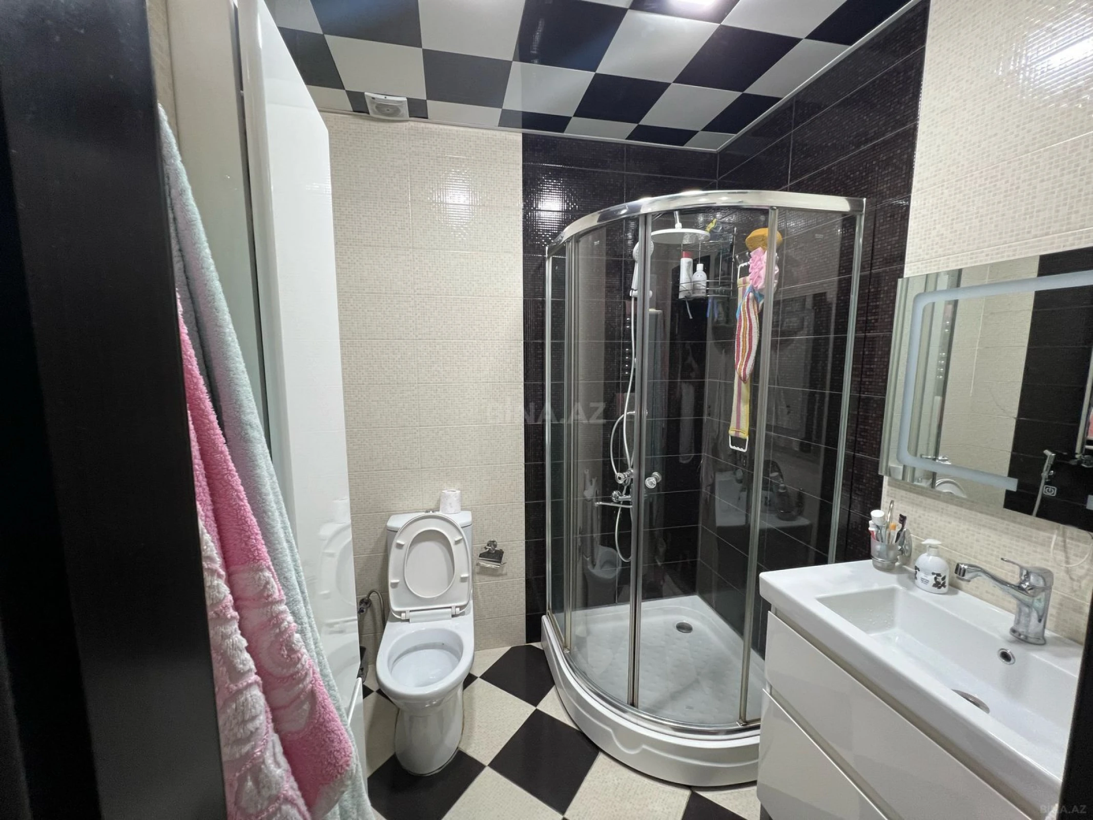 Kirayə verilir 3 otaqlı mənzil 95 m²