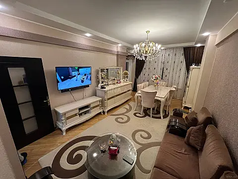 Kirayə verilir 3 otaqlı mənzil 95 m² — Bakı, Nərimanov 3 otaq 95.00 m²