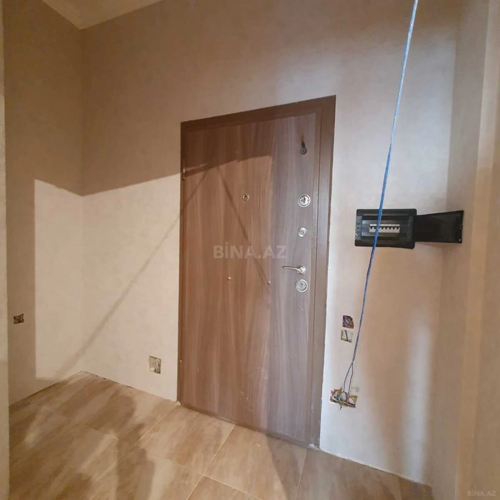 Satılır 2 otaqlı mənzil 42 m²
