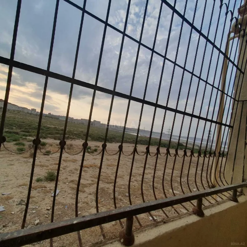 Satılır 2 otaqlı mənzil 42 m²