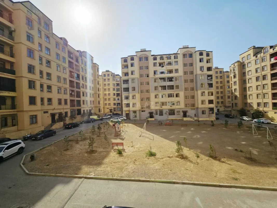 Satılır 2 otaqlı mənzil 42 m²