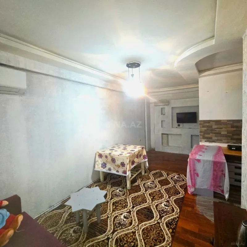 Kirayə verilir 2 otaqlı mənzil 50 m²