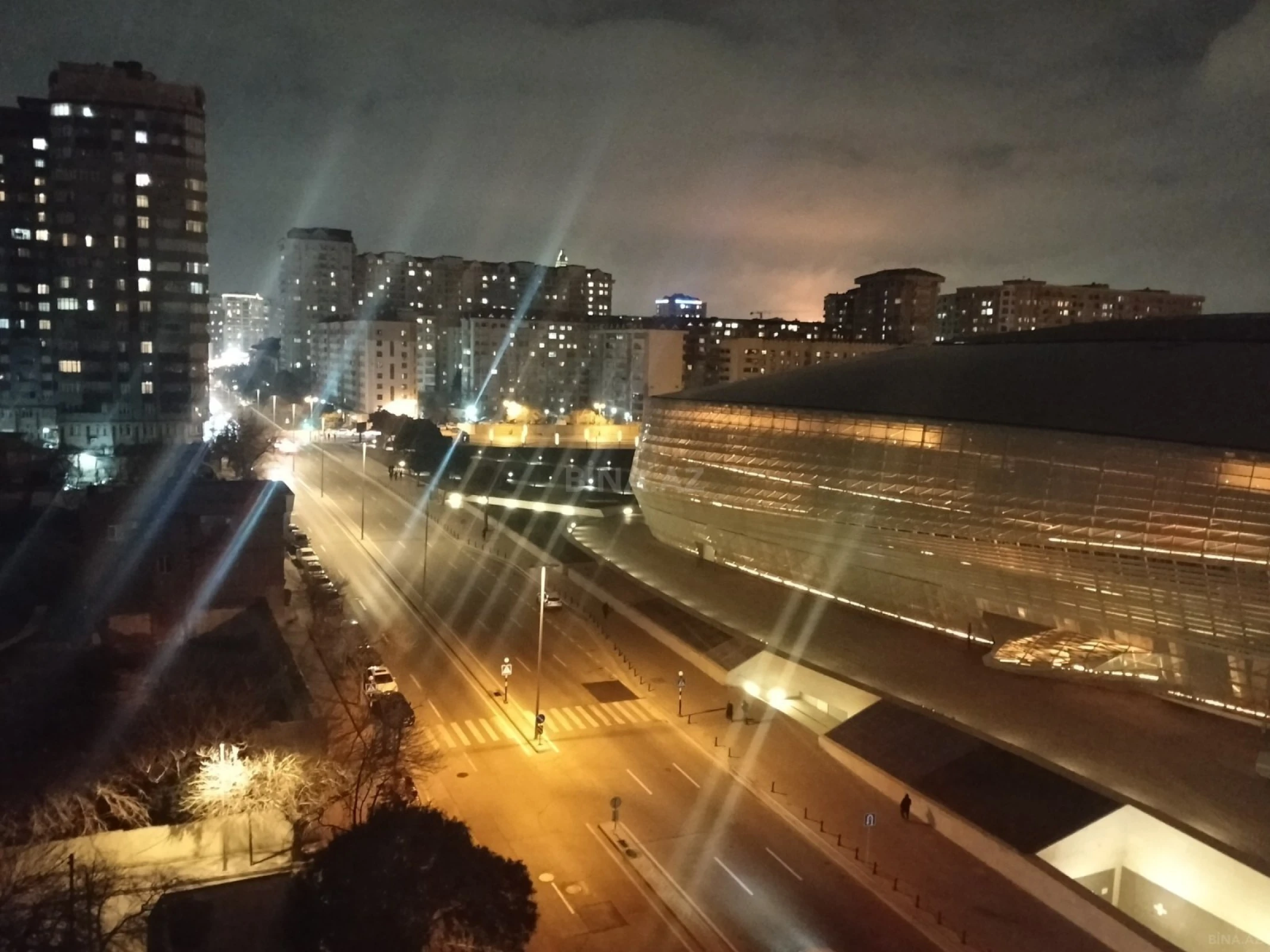 Kirayə verilir 3 otaqlı mənzil 120 m²