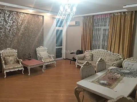Kirayə verilir 3 otaqlı mənzil 120 m²