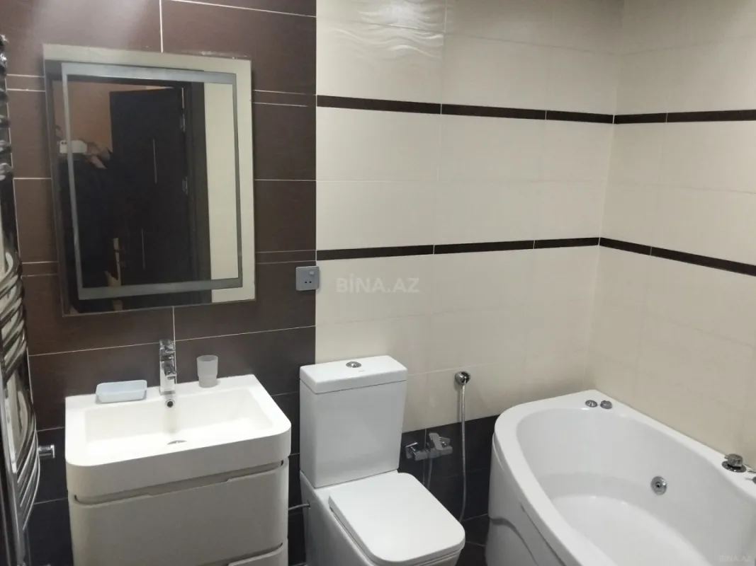 Kirayə verilir 3 otaqlı mənzil 120 m²
