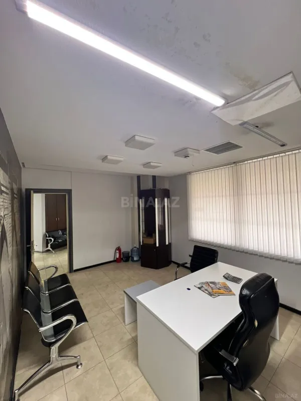 Kirayə verilir 2 otaqlı ofis 52 m²