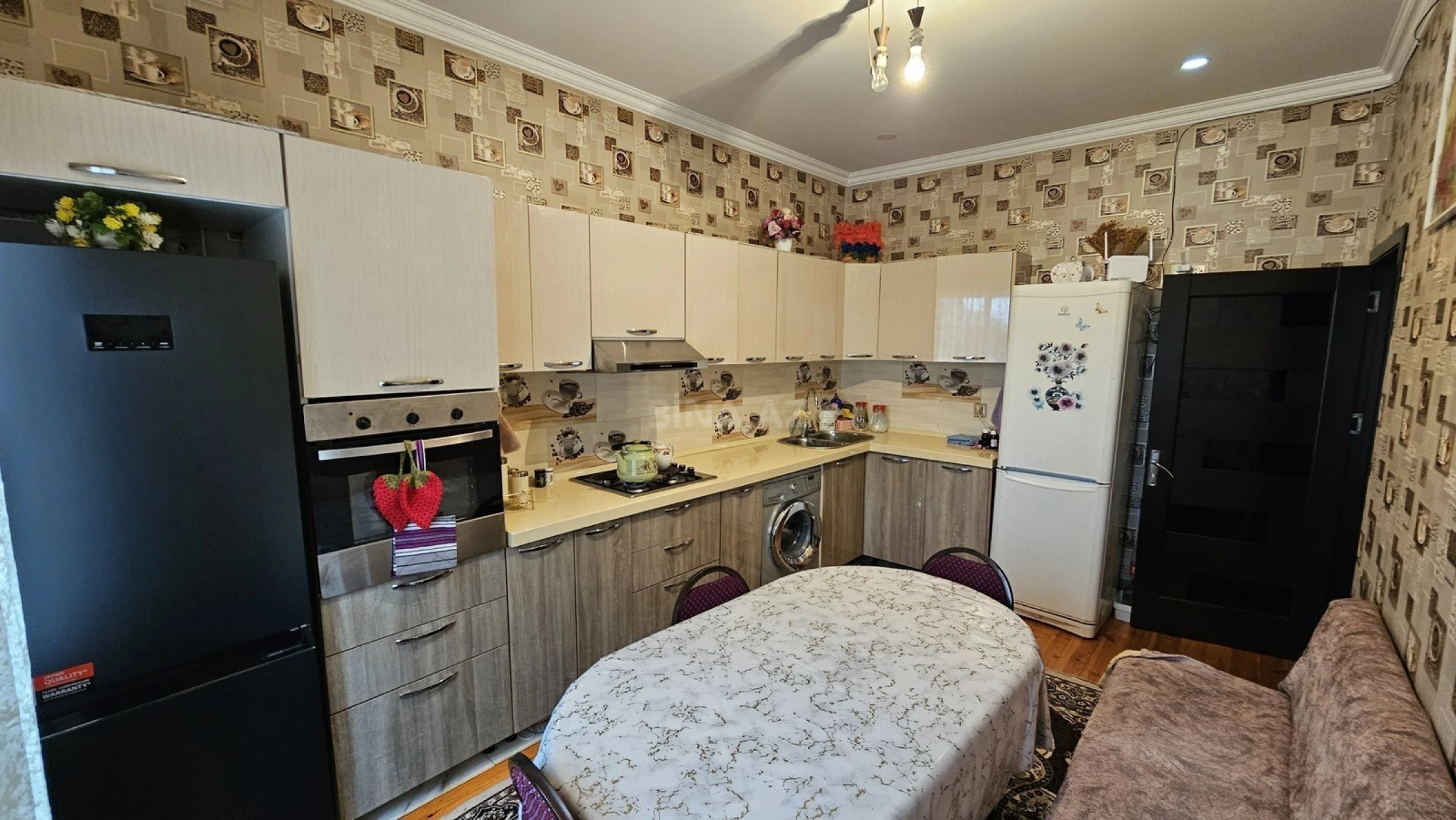 Satılır 7 otaqlı həyət evi 210 m²