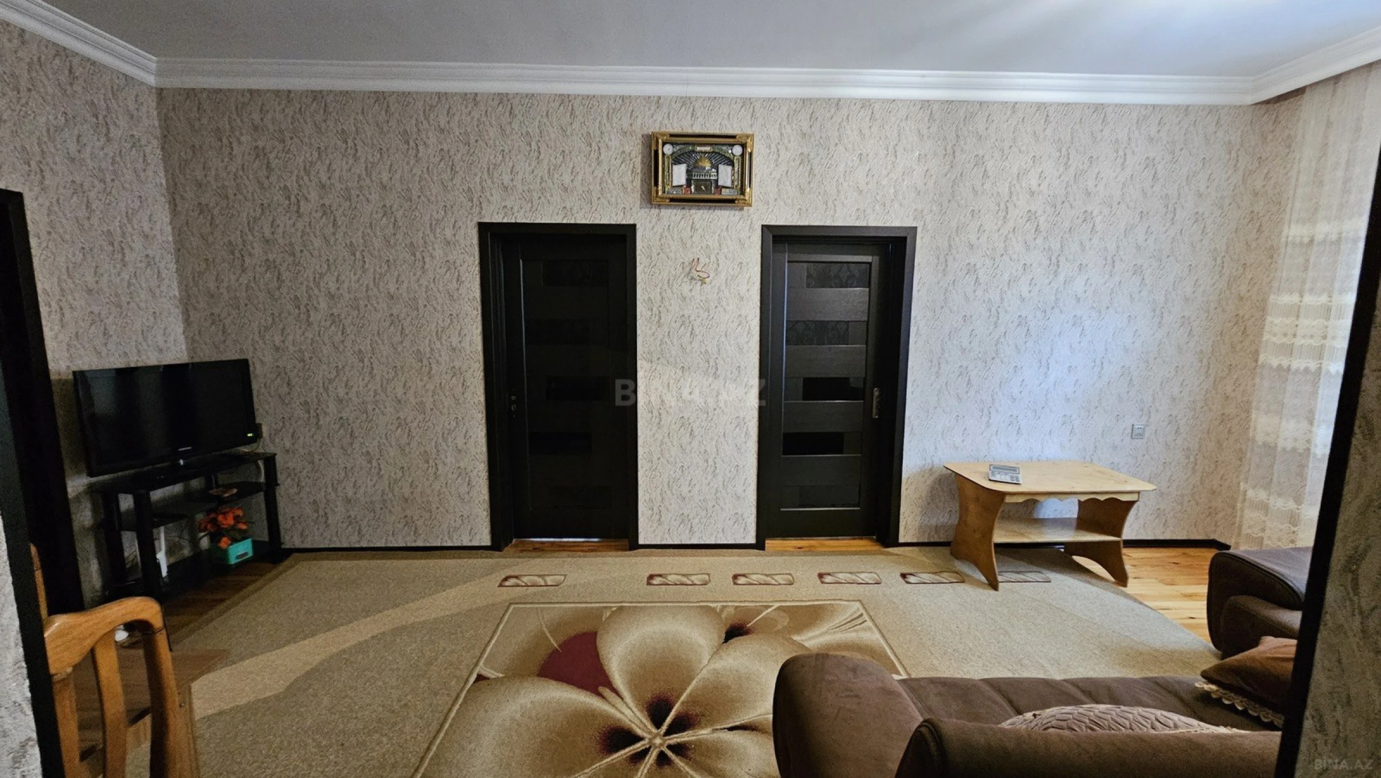 Satılır 7 otaqlı həyət evi 210 m²