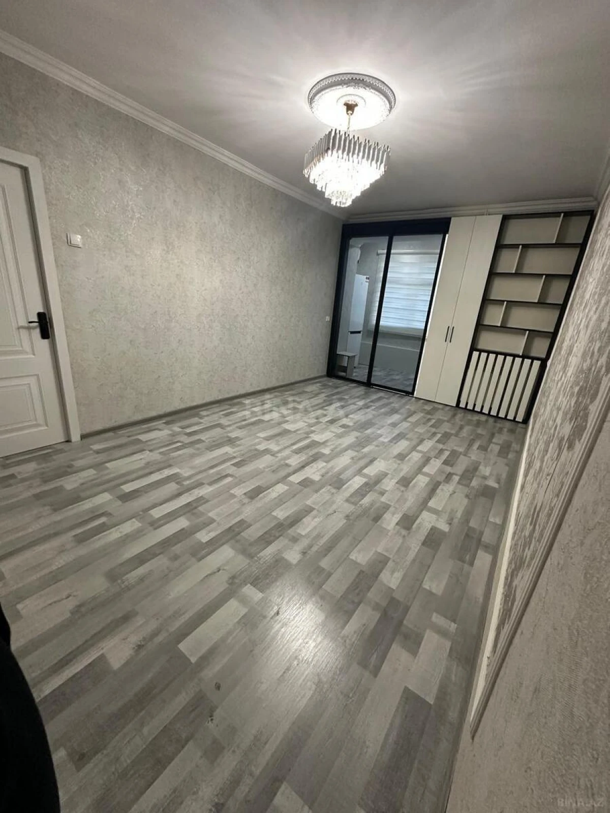 Satılır 2 otaqlı mənzil 44 m²