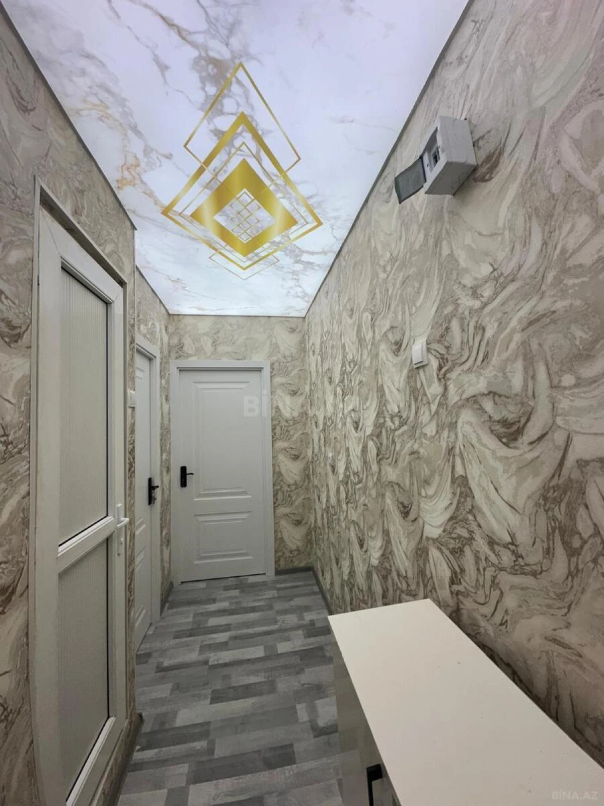 Satılır 2 otaqlı mənzil 44 m²