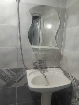 Kirayə verilir 2 otaqlı həyət evi 60 m²