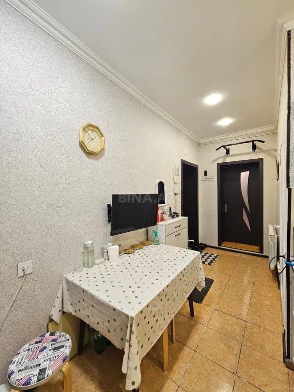 Satılır 3 otaqlı mənzil 67 m²