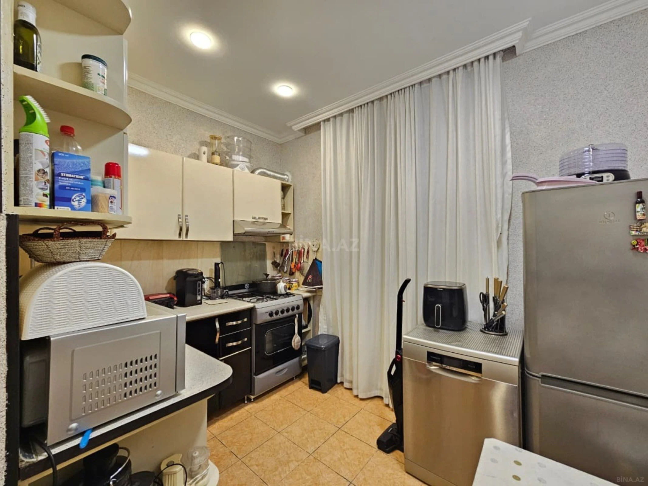 Satılır 3 otaqlı mənzil 67 m²