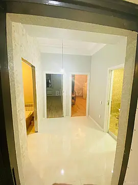 Kirayə verilir 1 otaqlı mənzil 65 m²