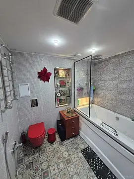 Satılır 2 otaqlı mənzil 85 m²