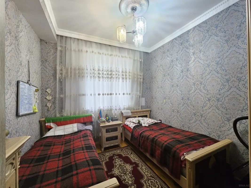 Satılır 2 otaqlı mənzil 67 m²