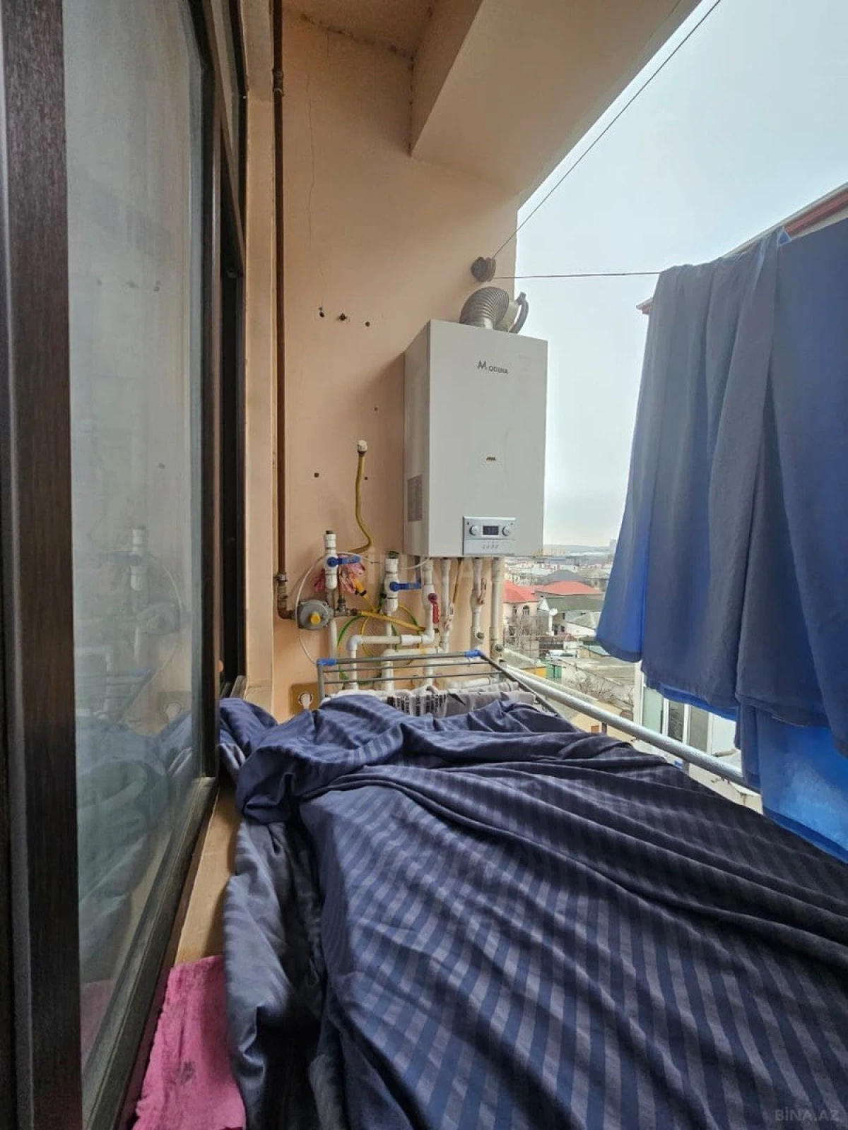 Satılır 2 otaqlı mənzil 67 m²