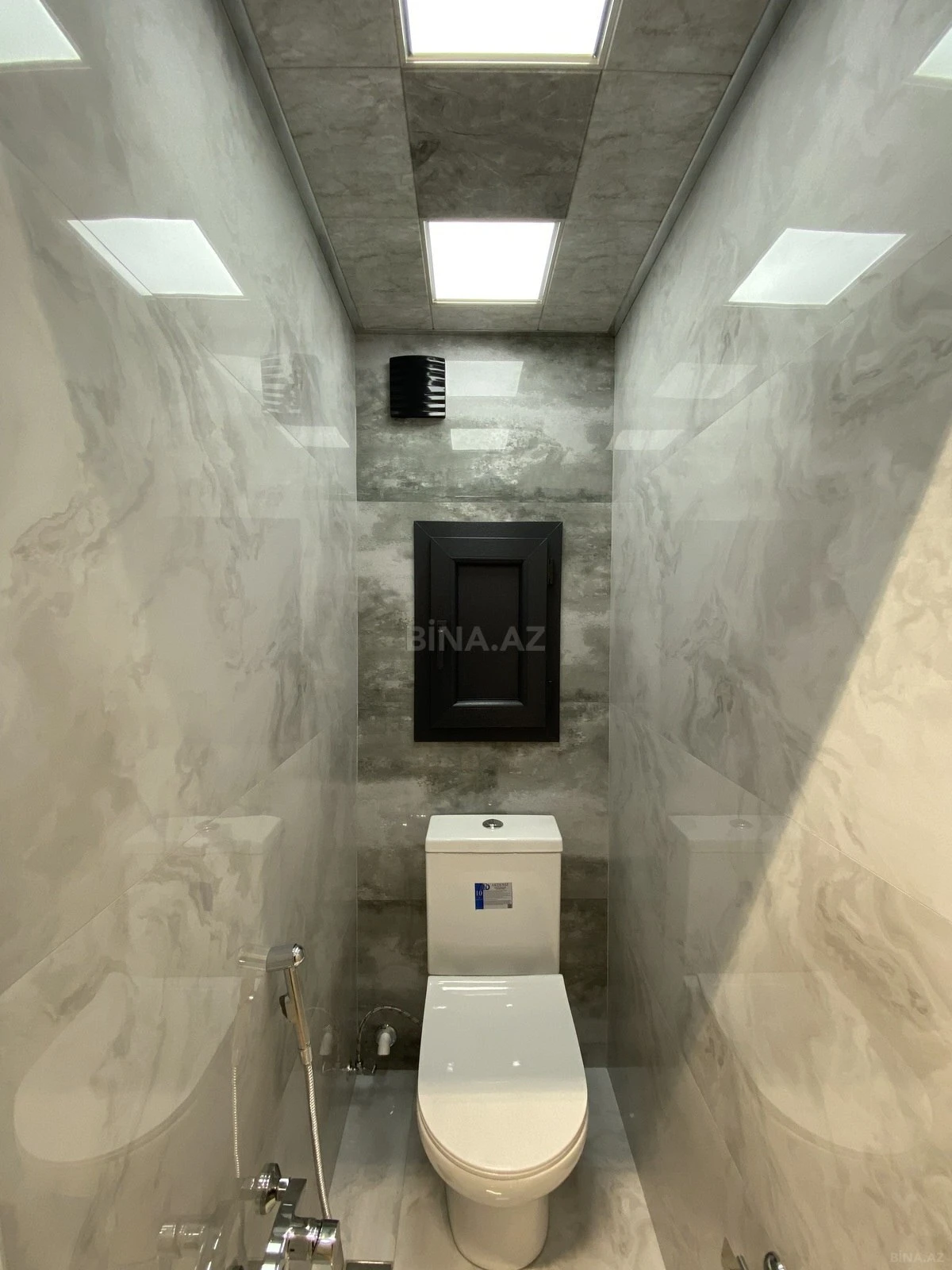 Satılır 2 otaqlı mənzil 60 m²