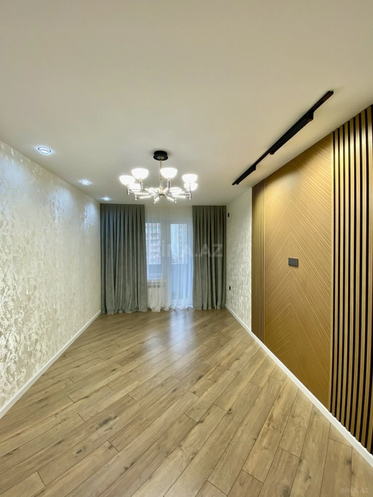 Satılır 2 otaqlı mənzil 60 m²