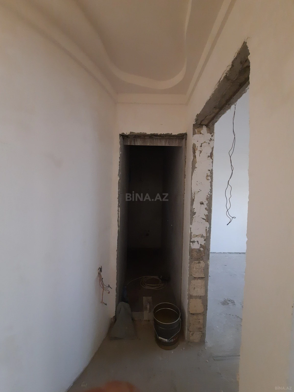 Satılır 5 otaqlı həyət evi 328 m²