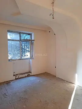 Satılır 5 otaqlı həyət evi 328 m²