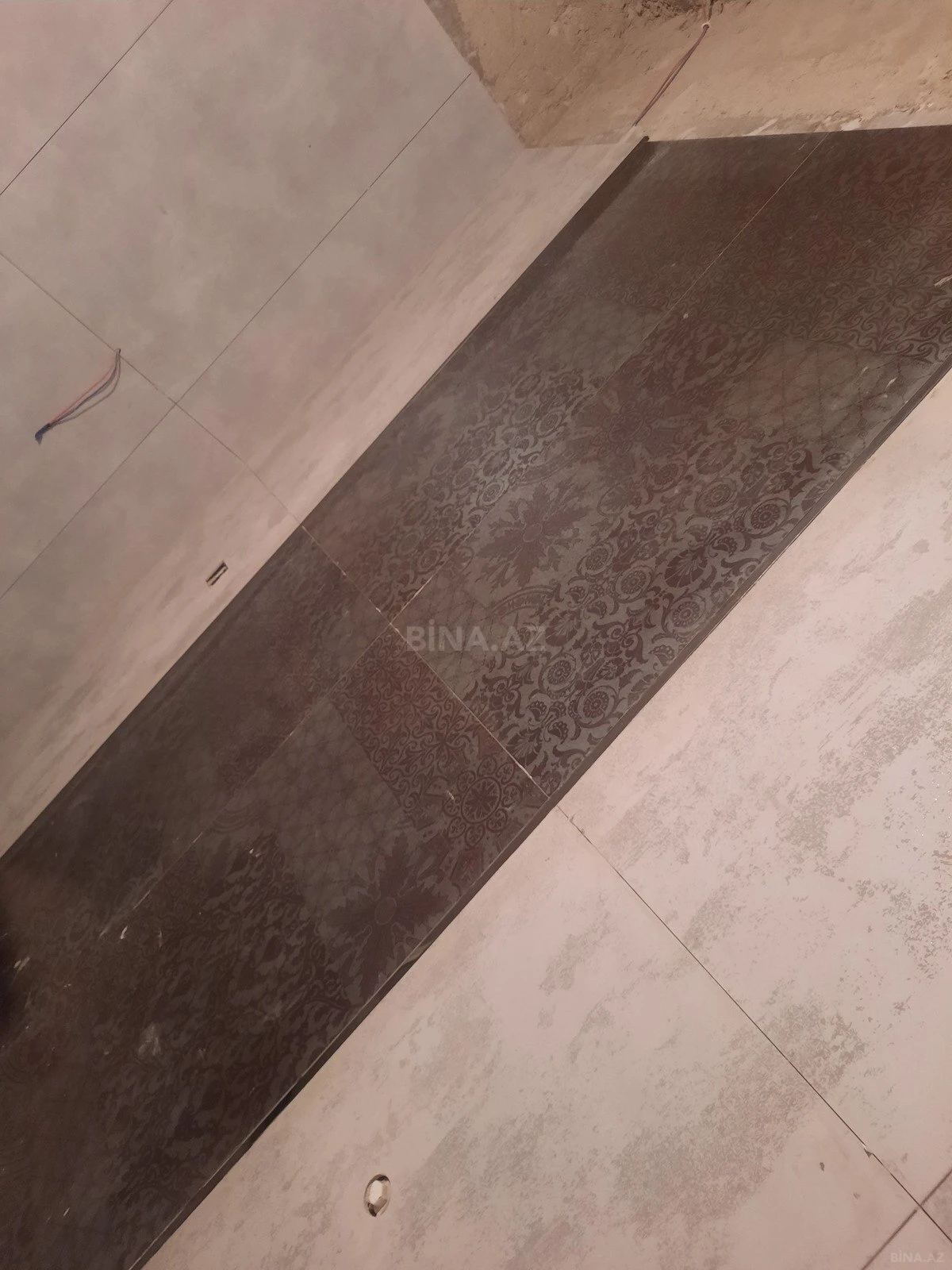 Satılır 5 otaqlı həyət evi 328 m²