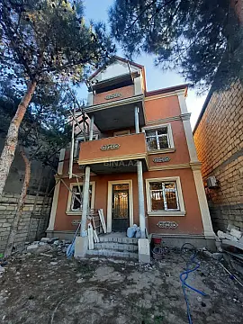 Satılır 5 otaqlı həyət evi 328 m²