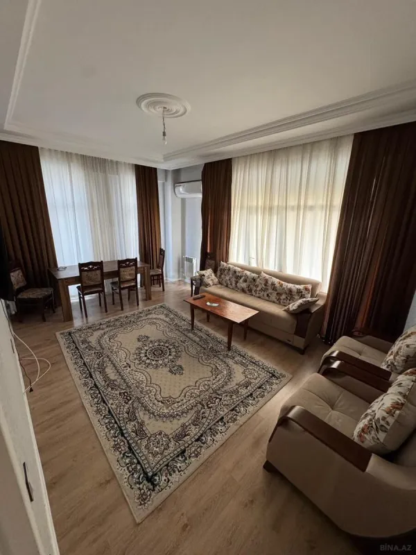 Kirayə verilir 3 otaqlı mənzil 102 m²