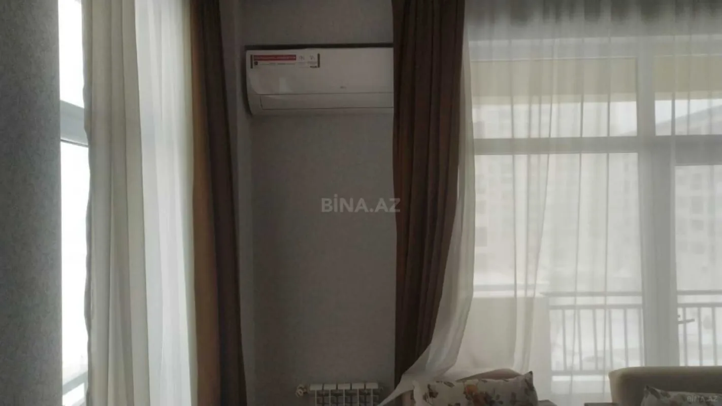 Kirayə verilir 3 otaqlı mənzil 102 m²