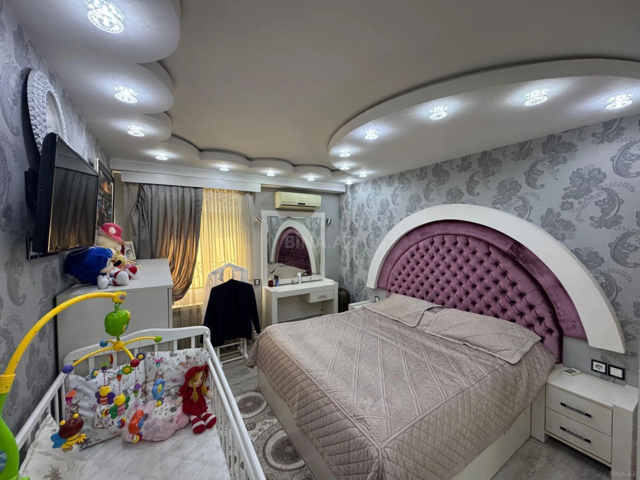 Satılır 2 otaqlı mənzil 68 m²