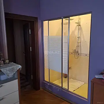 Satılır 4 otaqlı mənzil 180 m²