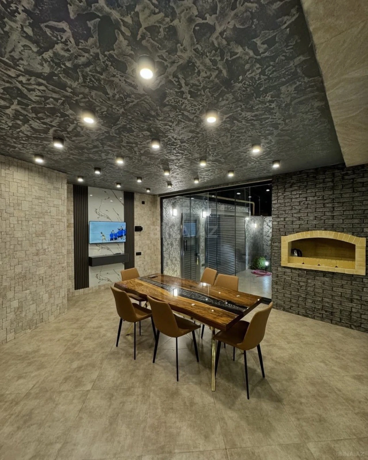 Kirayə verilir 5 otaqlı həyət evi 300 m²