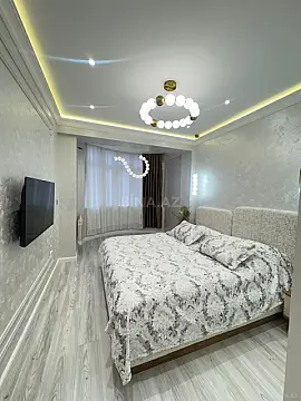 Satılır 3 otaqlı mənzil 117 m²